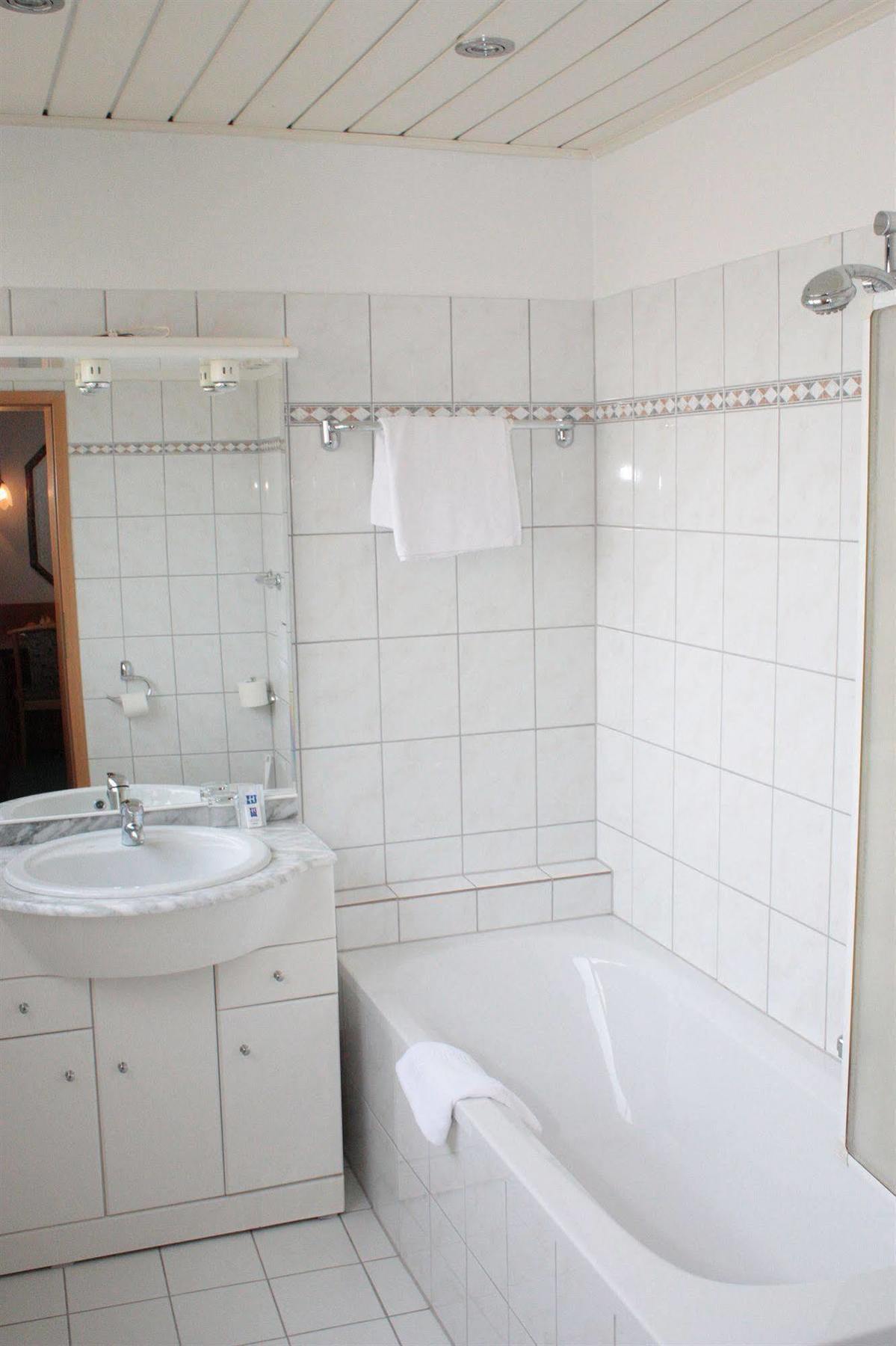 Hotel Mainbogen Offenbach am Main Екстер'єр фото