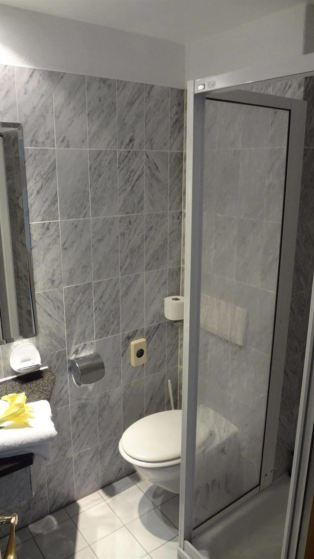 Hotel Mainbogen Offenbach am Main Екстер'єр фото