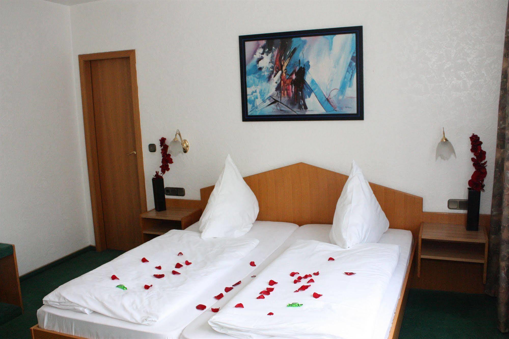 Hotel Mainbogen Offenbach am Main Екстер'єр фото