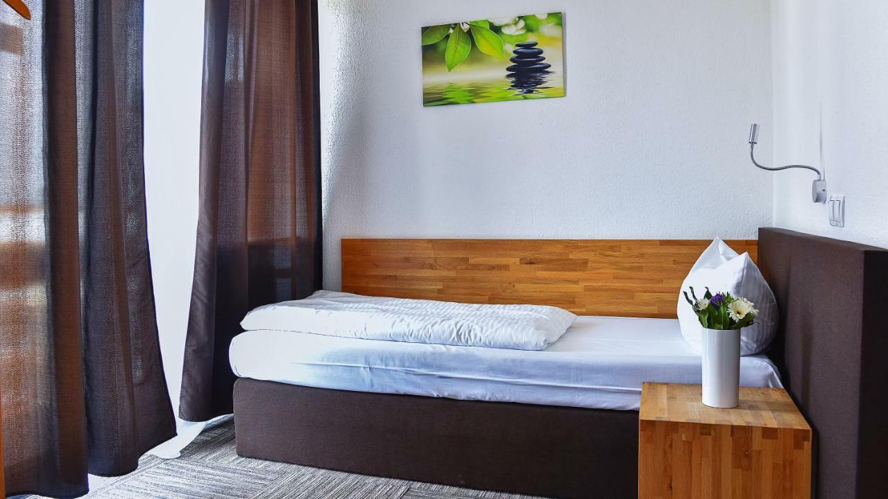 Hotel Mainbogen Offenbach am Main Екстер'єр фото